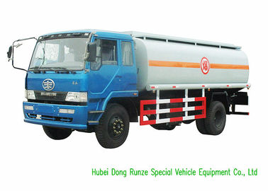 China Caminhão de petroleiro líquido do combustível do caminhão de tanque de FAW 4x2 14000Liter para o reabastecimento do veículo fornecedor