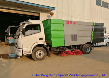 China Caminhão da vassoura de estrada da rua, caminhão da vassoura do vácuo para a estrada do parque de estacionamento/aeroporto fornecedor