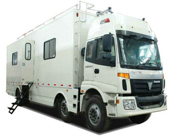 China Caminhão de acampamento móvel exterior de FOTON 6x2 com sala de visitas e cozinha fornecedor